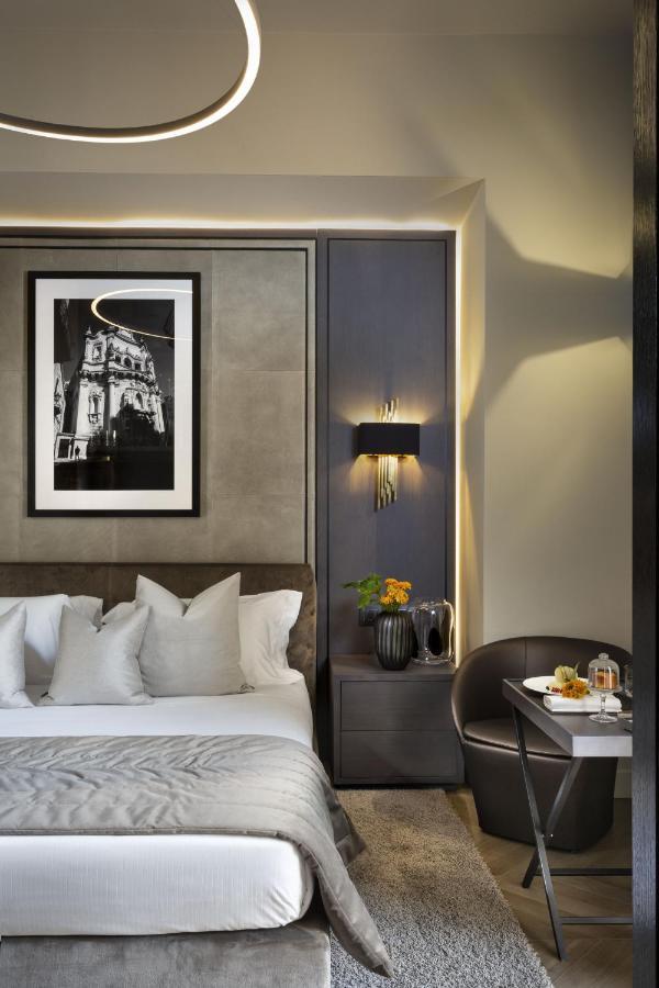 Mine & Yours Lecce Hotel Buitenkant foto